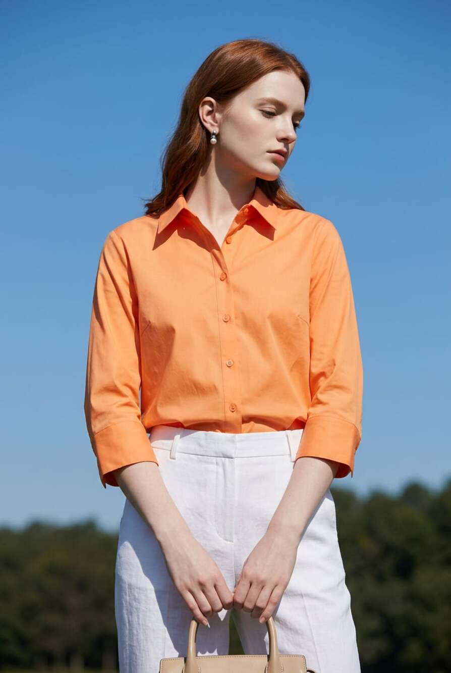 Uniqlo Women's Cotton Blend 3/4 Sleeve Button-Down Shirt in Orange